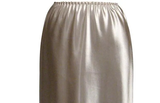 Farr West Essentials 29 Spinner Side Slit Half Slip